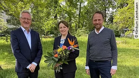 Dr. Anja Mitrenga-Theusinger Dr. Anja Mitrenga-Theusinger