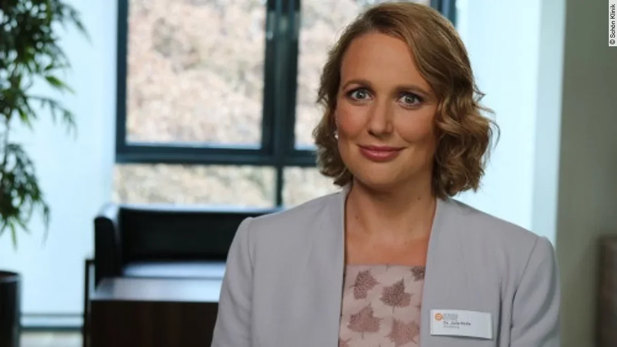 Dr. Julia Nolte Dr. Julia Nolte