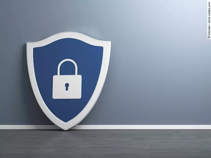 Schild mit darauf abgebildetem Schloss