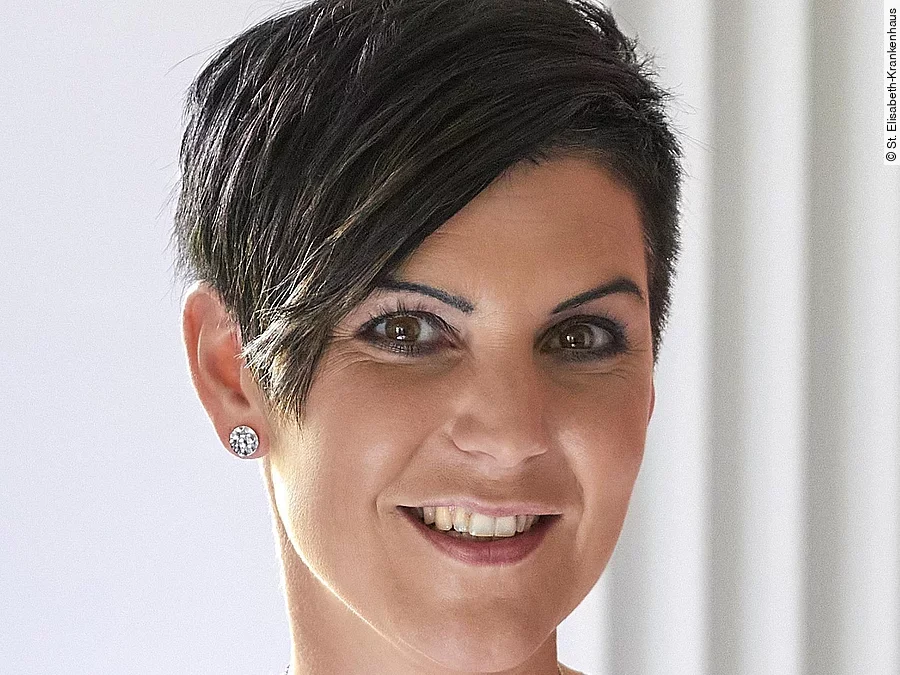 Janine Wingert-Hunsicker Janine Wingert-Hunsicker