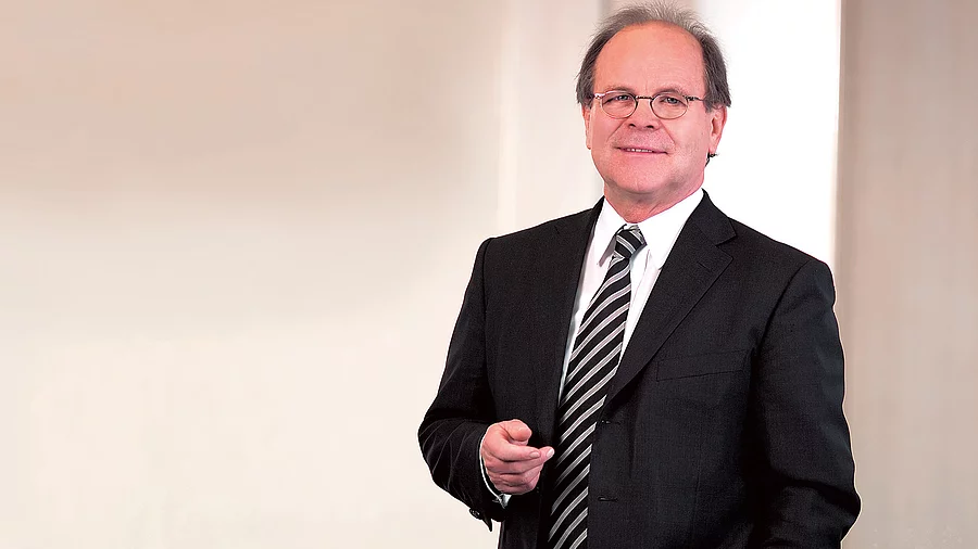 Erich R. Reinhardt Erich R. Reinhardt