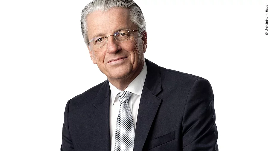 Prof. Jochen A. Werner Prof. Jochen A. Werner