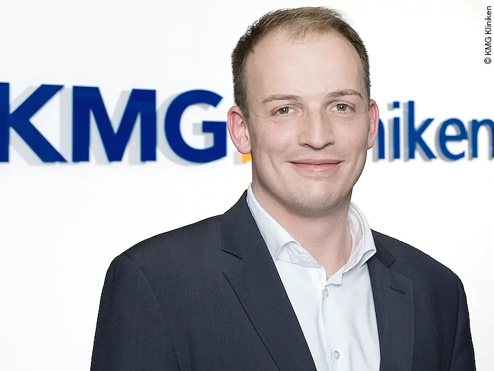 Stefan Wollschläger, Personalleiter der KMG Kliniken