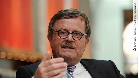 Prof. Frank Ulrich Montgomery Prof. Frank Ulrich Montgomery