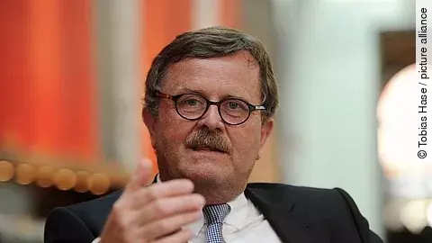 Prof. Frank Ulrich Montgomery Prof. Frank Ulrich Montgomery