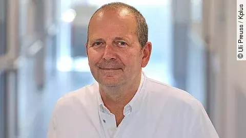 Dr. Udo Huberts Dr. Udo Huberts