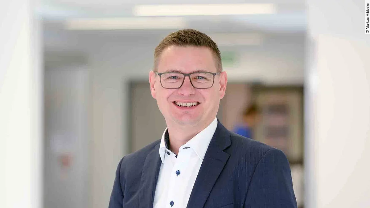 Andreas Fischer Andreas Fischer