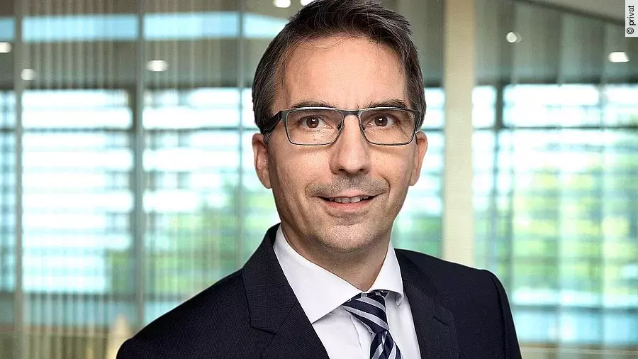 Tobias Seiffert Tobias Seiffert