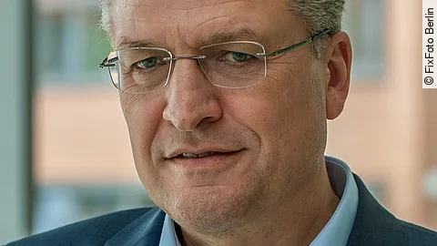 Prof. Dr. Lothar Wieler Prof. Dr. Lothar Wieler