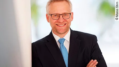 Dr. Ulrich Schulze