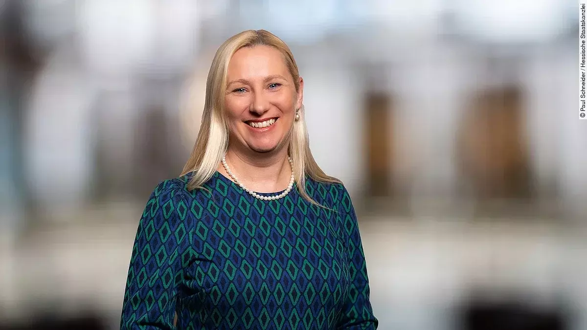 Diana Stolz Diana Stolz