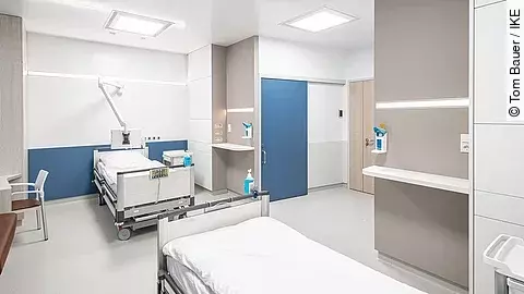 Karmin Patientenzimmer