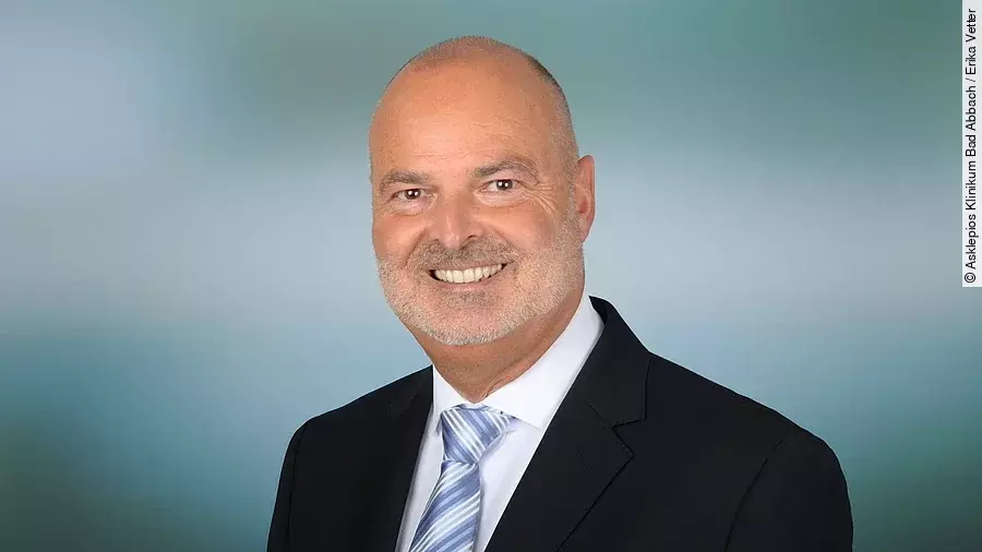 Dr. Matthias Wokittel