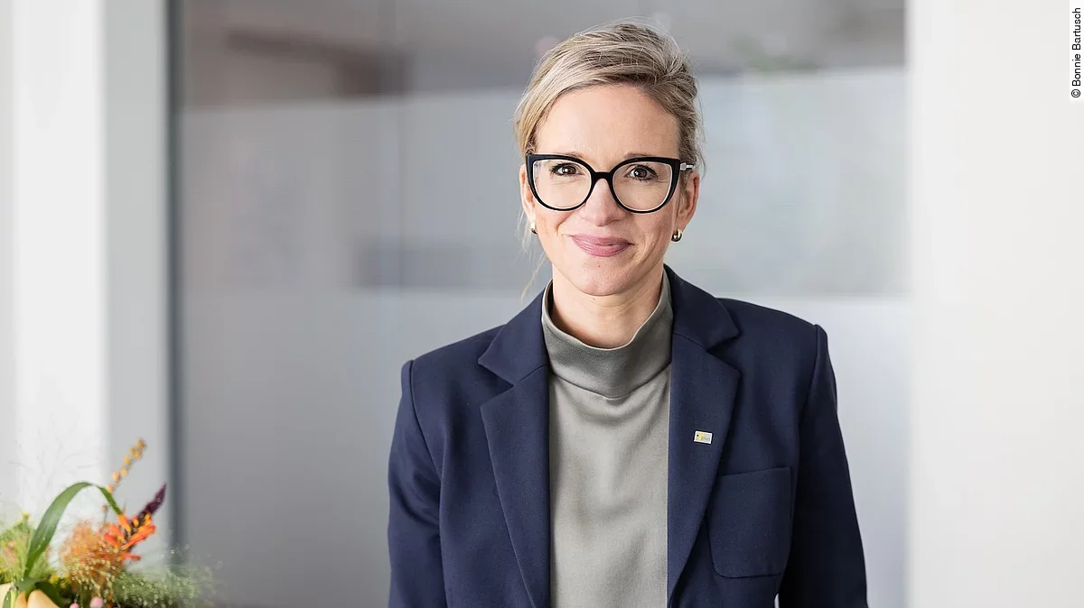 Nadine Krefeld Nadine Krefeld