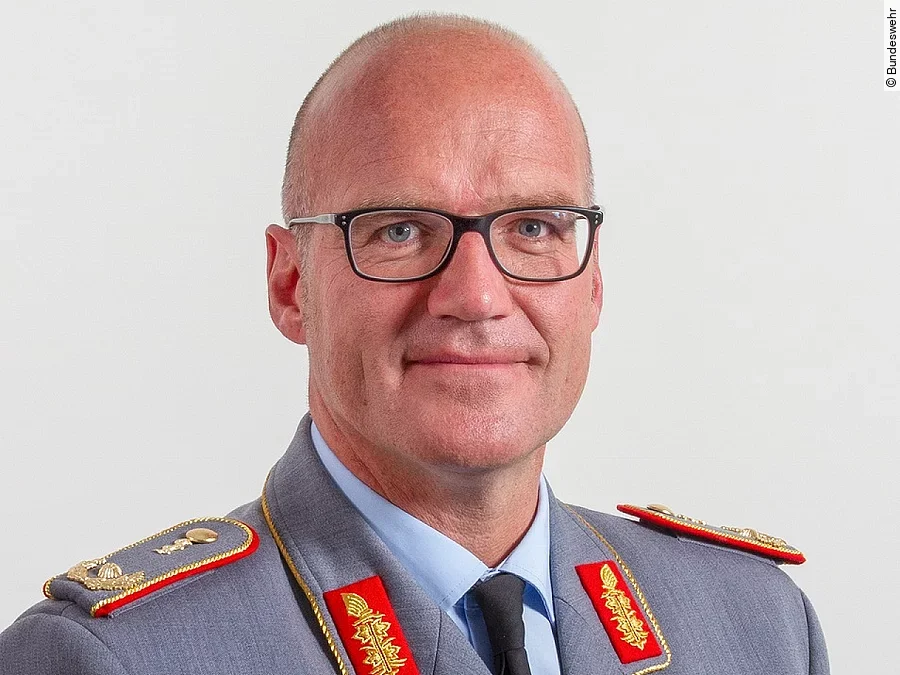 Dr. Hans-Ulrich Holtherm