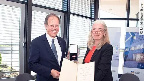 Bundesverdienstkreuz-Holzgreve