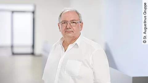 Paul Neuhäuser, St. Augustinus Gruppe