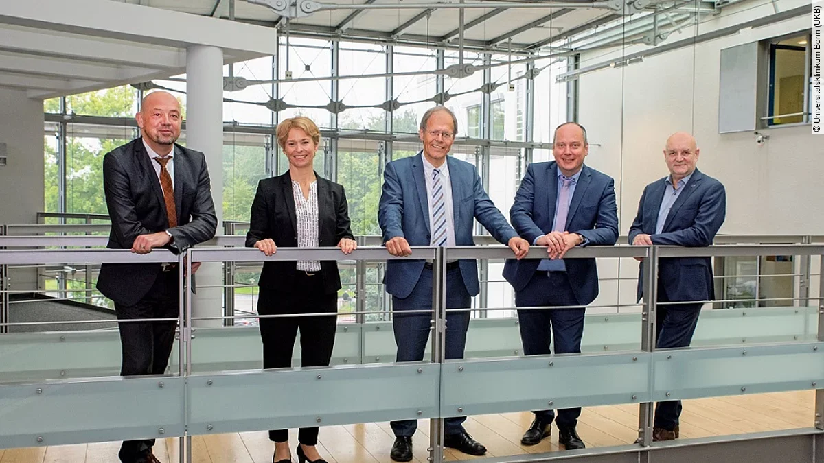 Vorstand des Universitätsklinikums Bonn (UKB) Vorstand des Universitätsklinikums Bonn (UKB)