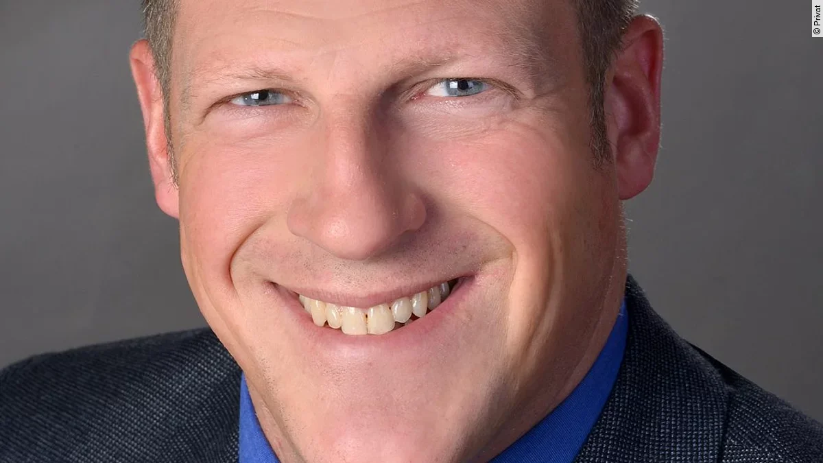 Andreas Heuser Andreas Heuser