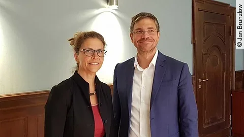 Prof. Dr. Dorothea Fischer und Oberbürgermeister Mike Schubert
