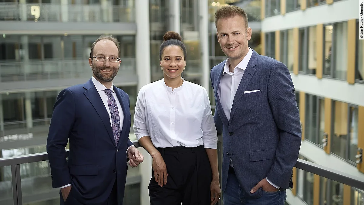 Dr. Florian Hartge, Brenya Adjei, Dr. Florian Fuhrmann Dr. Florian Hartge, Brenya Adjei, Dr. Florian Fuhrmann