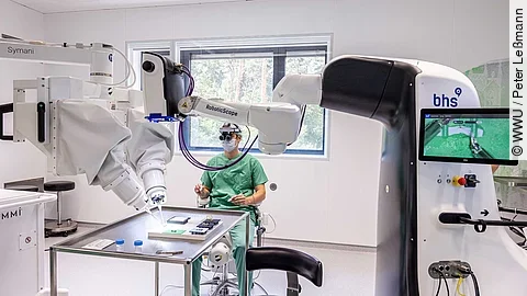 Roboter Mikrochirurgie WWU