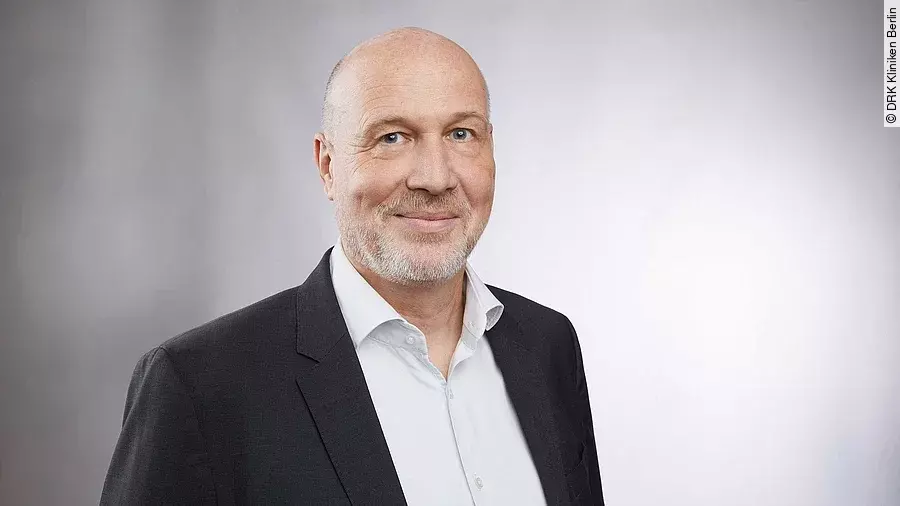 Dr. Christian Friese Dr. Christian Friese