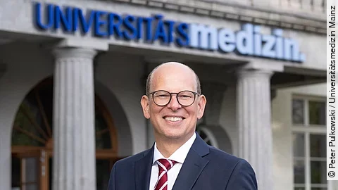 Univ.-Prof. Dr. Ralf Kiesslich Univ.-Prof. Dr. Ralf Kiesslich