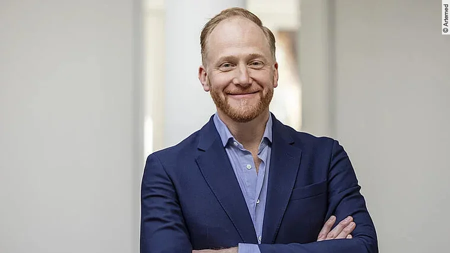 Dr. Max von Holleben