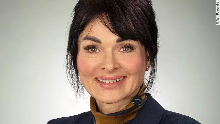 Corina Naujock Corina Naujock