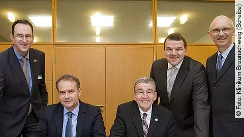 Unterzeichung Letter of Intent