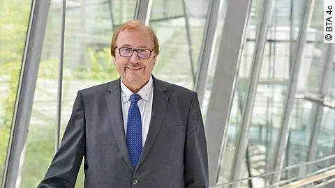 Siegfried Jedamzik Siegfried Jedamzik