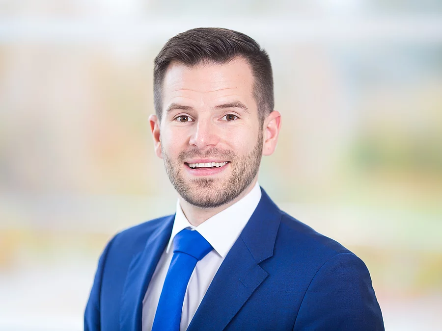 Julian Schwaller, Helios