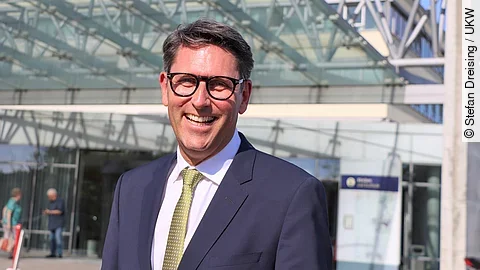 PD Dr. Tim von Oertzen