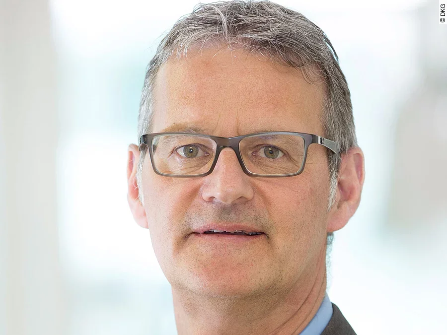 Dr. Gerald Gaß Dr. Gerald Gaß