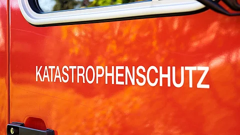 Einsatzfahrzeug mit der Aufschrift Katastrophenschutz