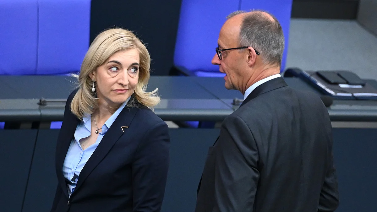 Nina Warken und Friedrich Merz