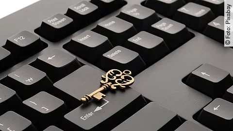 Keyboard mit Schlüssel
