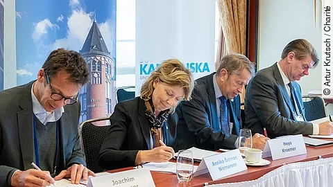 Charite und Karolinska vertiefen Zusammenarbeit