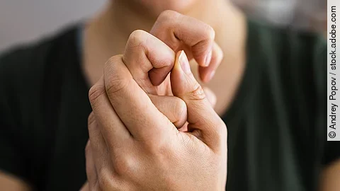 Gekrümmte Fingergelenke