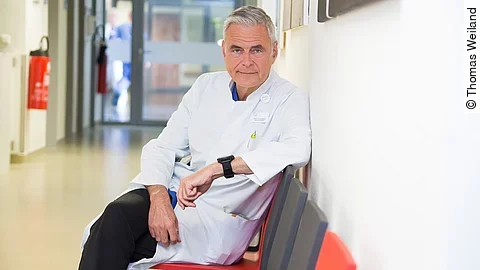 Prof. Dr. Uwe Janssens