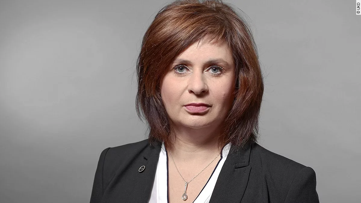 Jana Luntz Jana Luntz