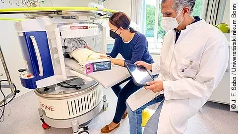 Mobiles MRT, UKB, Dr. Hemmen Sabir