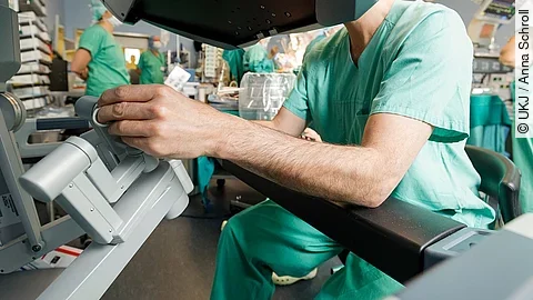 Sensorbasiertes Unterstützungssystem Uniklinik Jena Sensorbasiertes Unterstützungssystem Uniklinik Jena