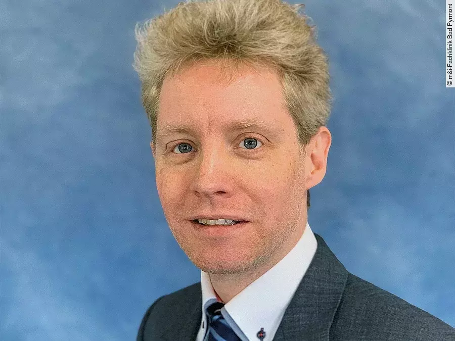 Dr. Nils Matthiessen