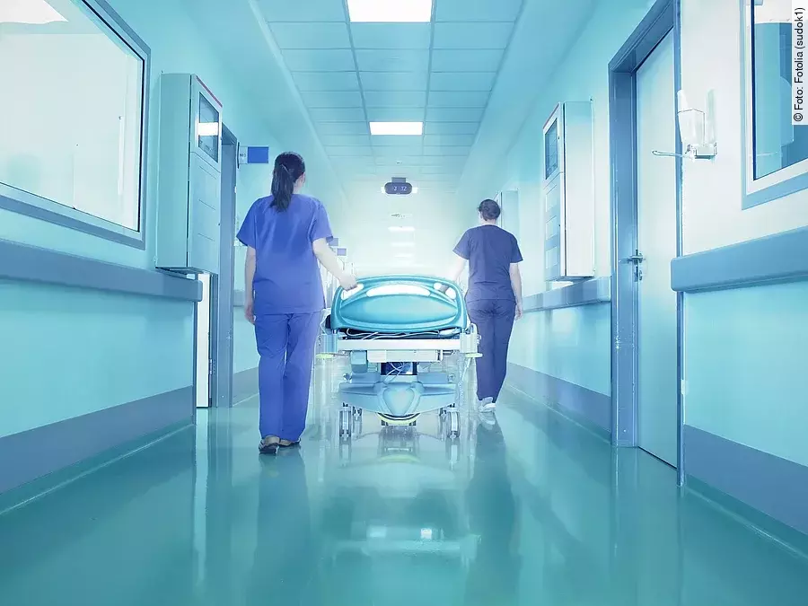 Pflegepersonal im Krankenhaus Pflegepersonal im Krankenhaus