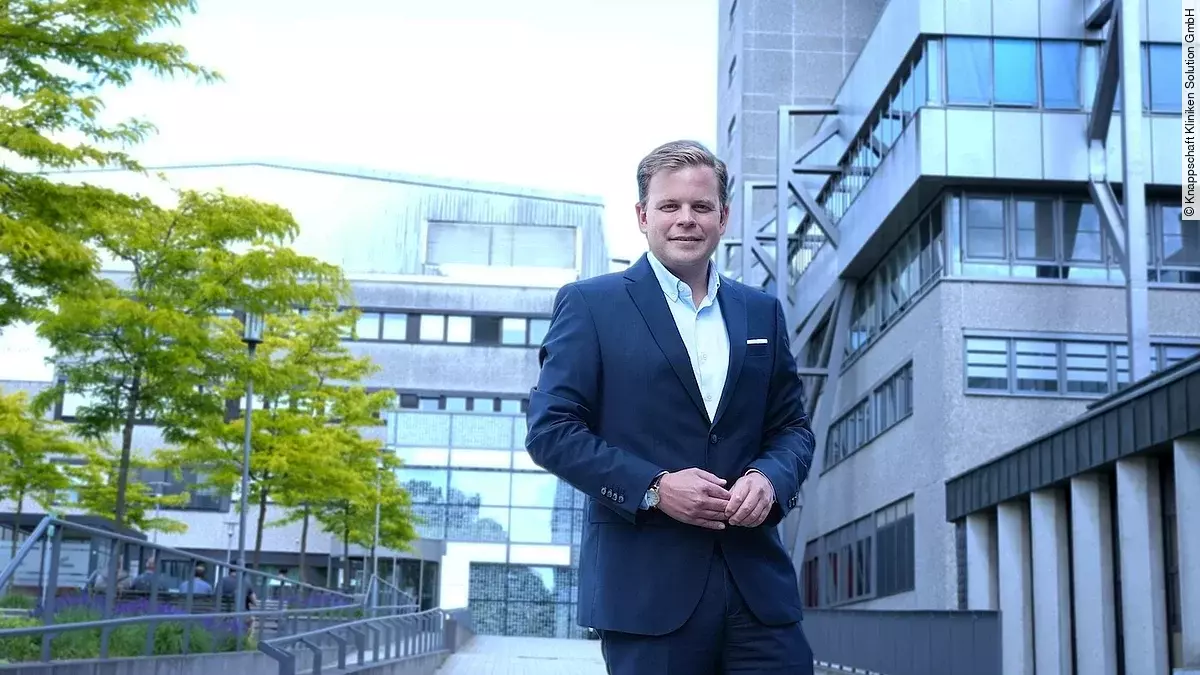 Dr. Hans Christian Atzpodien Dr. Hans Christian Atzpodien