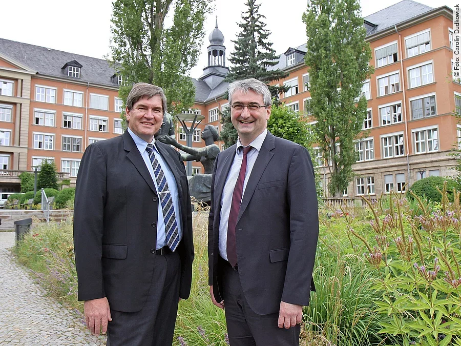 Wolfram und Weigel, Thüringen-Kliniken