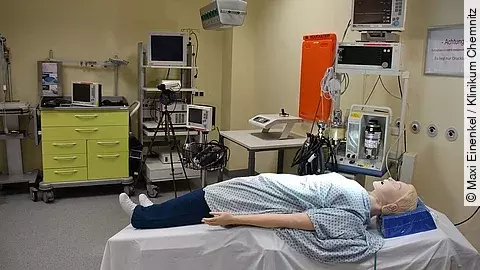 Übungsraum im Skills Lab Übungsraum im Skills Lab