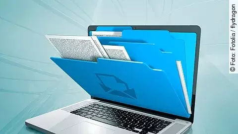 Computer, Patientenportal laptop with folders on the screen